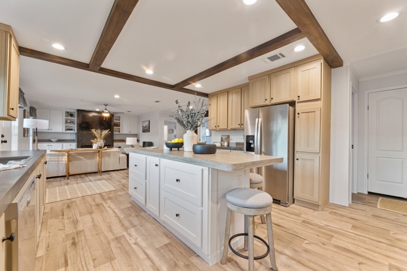 25_c_250_sebastian_32644d_kitchen_009_web_1745936669033_810_12