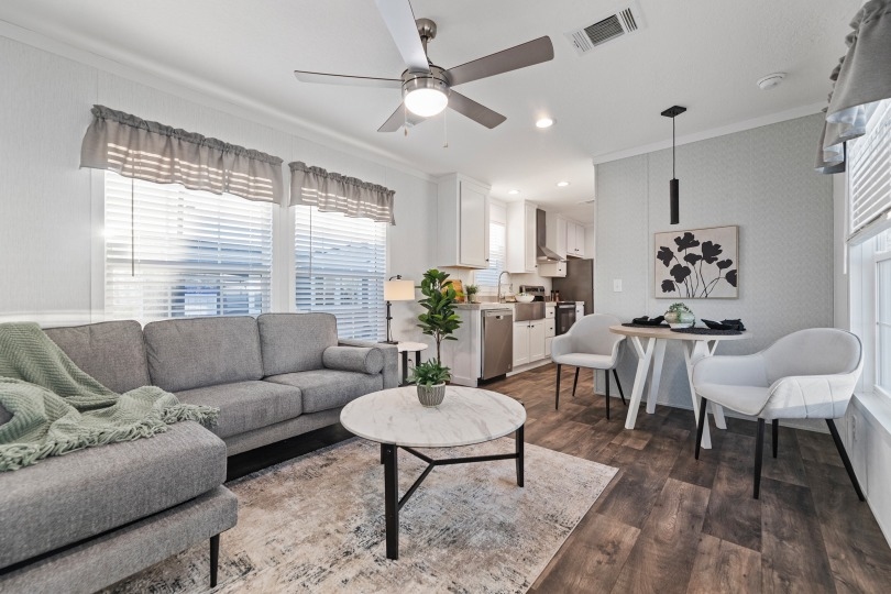 24_fw_260_therose_kh12401u_livingroom_002_web_1738874678825_810_12